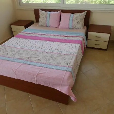 Villa Nazar 2 *